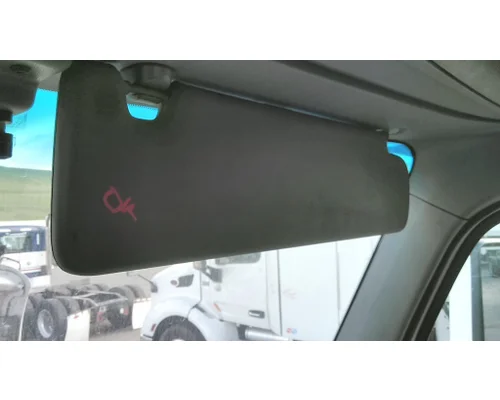 PETERBILT 579 INTERIOR SUN VISOR