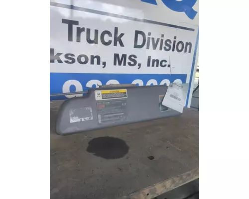 PETERBILT 579 INTERIOR SUN VISOR