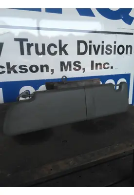 PETERBILT 579 INTERIOR SUN VISOR