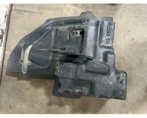 PETERBILT 579 Inner Fender