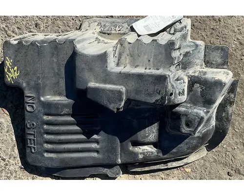 PETERBILT 579 Inner Fender