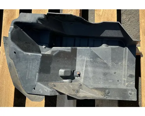 PETERBILT 579 Inner Fender