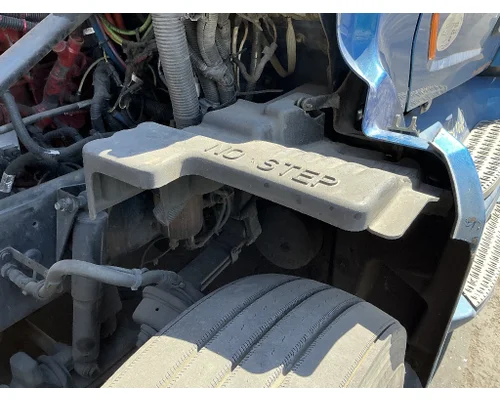 PETERBILT 579 Inner Fender