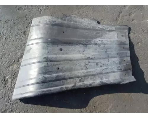 PETERBILT 579 Inner Fender