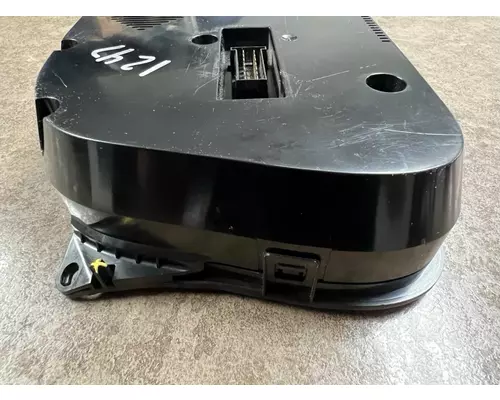 PETERBILT 579 Instrument Cluster