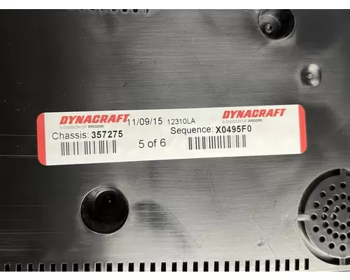 PETERBILT 579 Instrument Cluster