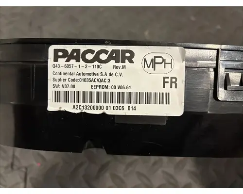 PETERBILT 579 Instrument Cluster