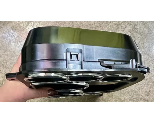 PETERBILT 579 Instrument Cluster