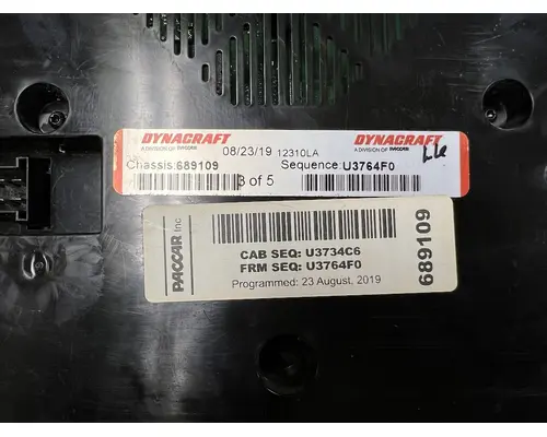 PETERBILT 579 Instrument Cluster