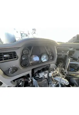 PETERBILT 579 Instrument Cluster