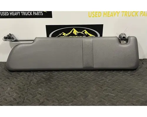 PETERBILT 579 Interior Sun Visor
