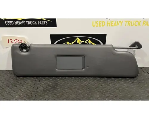 PETERBILT 579 Interior Sun Visor