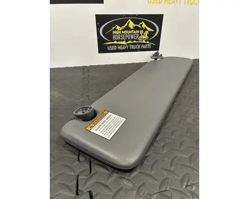 PETERBILT 579 Interior Sun Visor