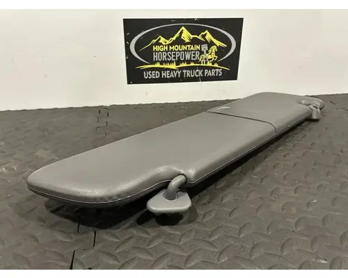 PETERBILT 579 Interior Sun Visor