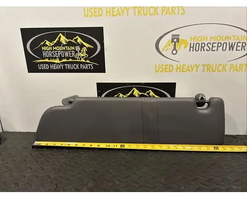 PETERBILT 579 Interior Sun Visor