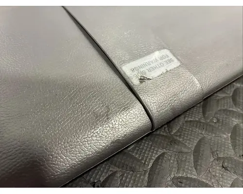 PETERBILT 579 Interior Sun Visor