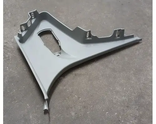 PETERBILT 579 Kick Panel, Interior