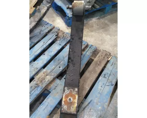 PETERBILT 579 LEAF SPRING, FRONT