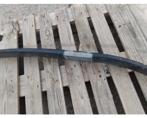PETERBILT 579 LEAF SPRING, FRONT