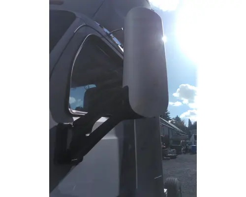 PETERBILT 579 MIRROR ASSEMBLY CABDOOR