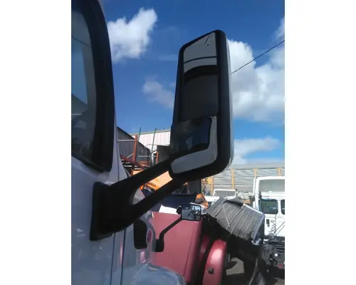 PETERBILT 579 MIRROR ASSEMBLY CABDOOR