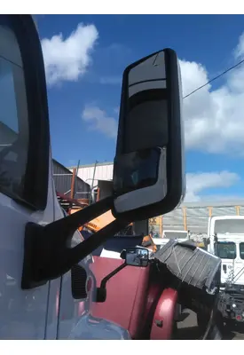PETERBILT 579 MIRROR ASSEMBLY CAB/DOOR