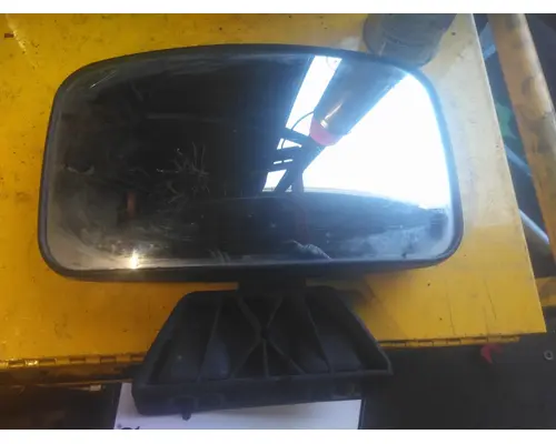 PETERBILT 579 MIRROR ASSEMBLY CABDOOR