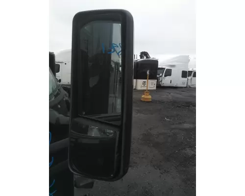PETERBILT 579 MIRROR ASSEMBLY CABDOOR