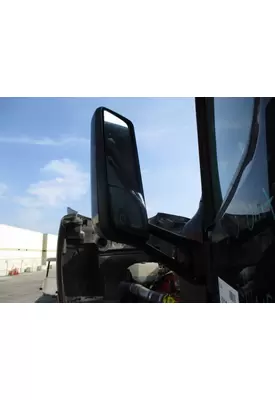 PETERBILT 579 MIRROR ASSEMBLY CAB/DOOR