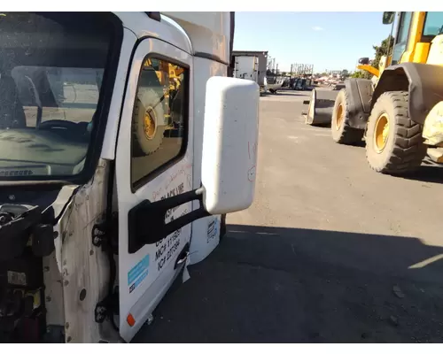 PETERBILT 579 MIRROR ASSEMBLY CABDOOR