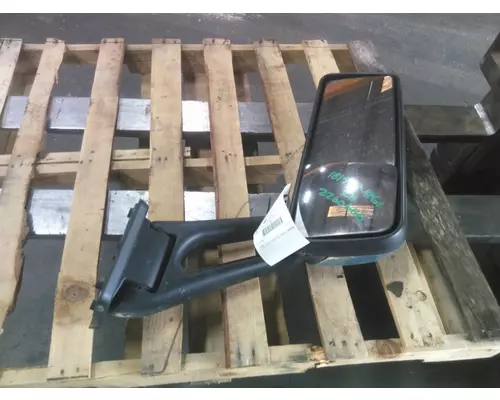 PETERBILT 579 MIRROR ASSEMBLY CABDOOR