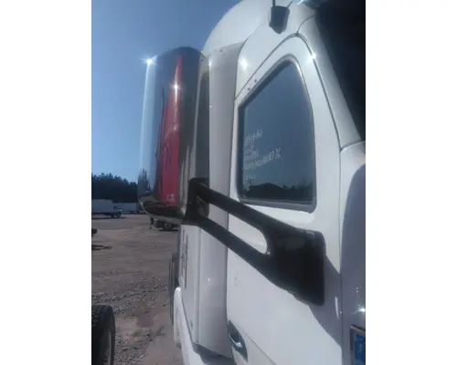 PETERBILT 579 MIRROR ASSEMBLY CABDOOR