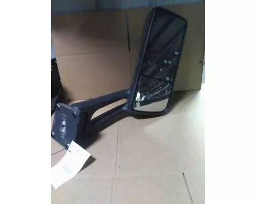 PETERBILT 579 MIRROR ASSEMBLY CABDOOR