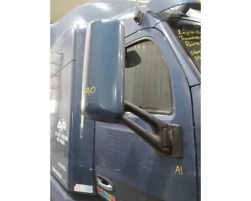 PETERBILT 579 MIRROR ASSEMBLY CABDOOR