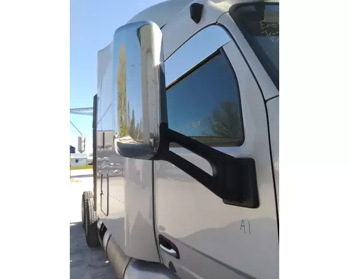 PETERBILT 579 MIRROR ASSEMBLY CABDOOR