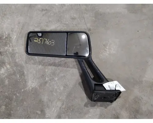 PETERBILT 579 MIRROR ASSEMBLY CABDOOR