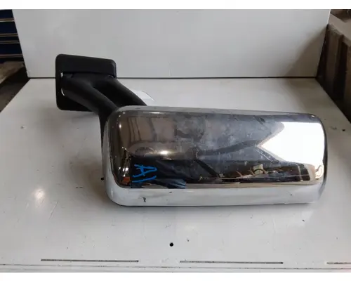 PETERBILT 579 MIRROR ASSEMBLY CABDOOR
