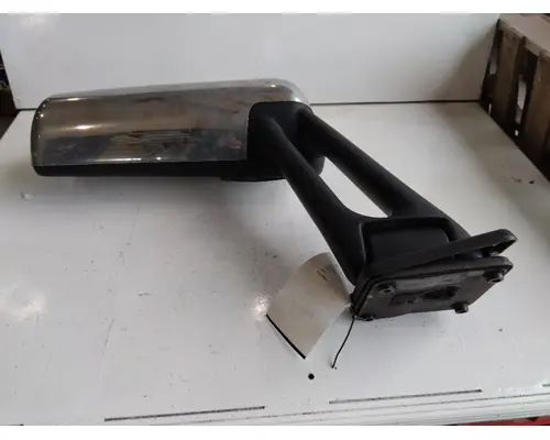 PETERBILT 579 MIRROR ASSEMBLY CABDOOR