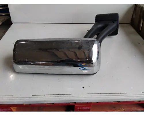 PETERBILT 579 MIRROR ASSEMBLY CABDOOR