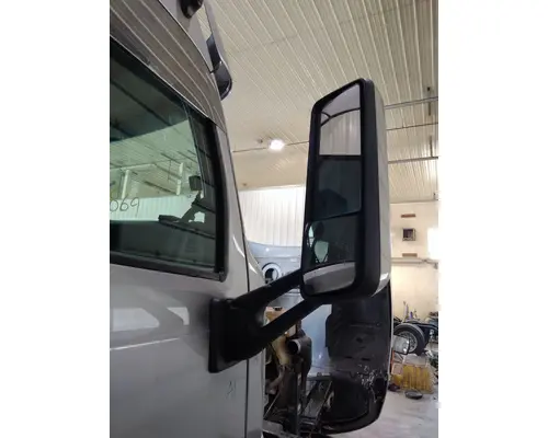 PETERBILT 579 MIRROR ASSEMBLY CABDOOR