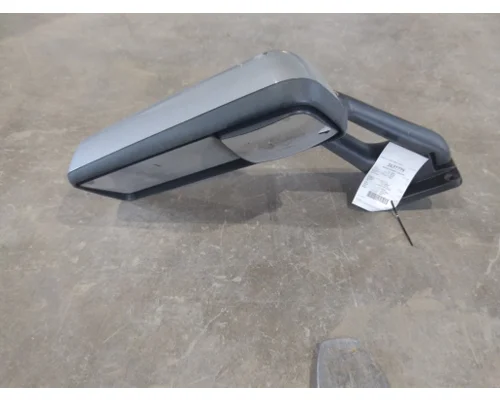 PETERBILT 579 MIRROR ASSEMBLY CABDOOR