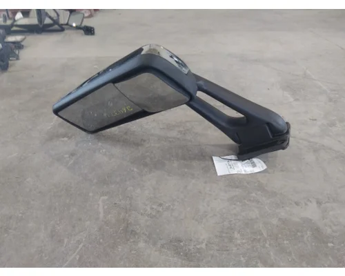 PETERBILT 579 MIRROR ASSEMBLY CABDOOR