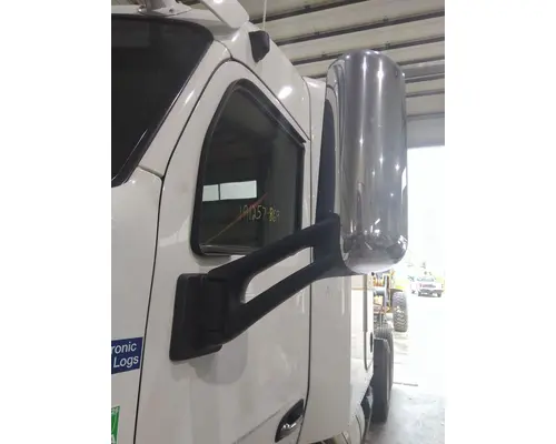 PETERBILT 579 MIRROR ASSEMBLY CABDOOR