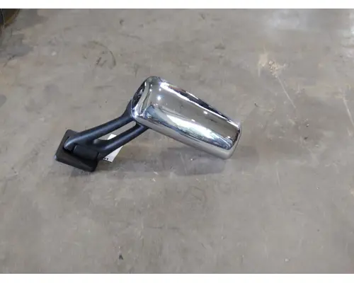 PETERBILT 579 MIRROR ASSEMBLY CABDOOR