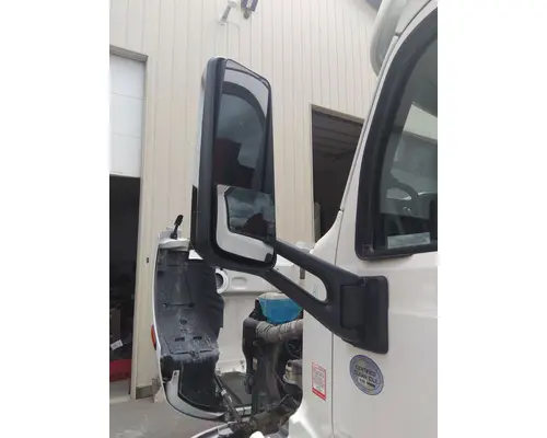 PETERBILT 579 MIRROR ASSEMBLY CABDOOR