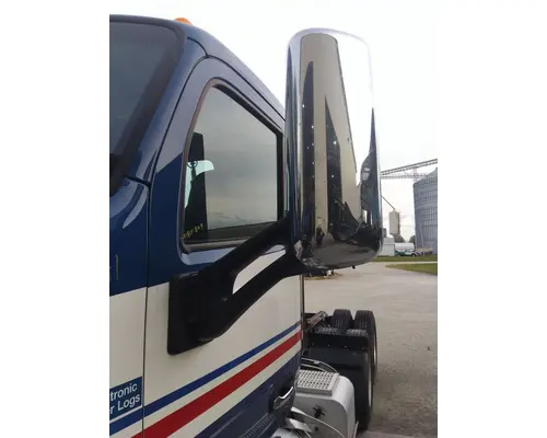 PETERBILT 579 MIRROR ASSEMBLY CABDOOR