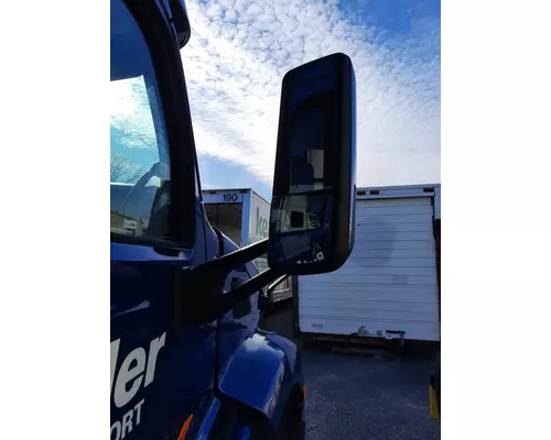 PETERBILT 579 MIRROR ASSEMBLY CABDOOR