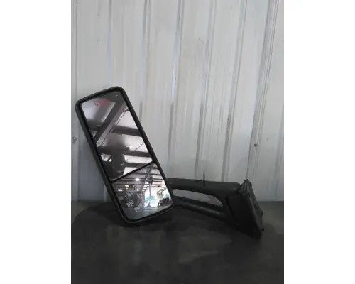 PETERBILT 579 MIRROR ASSEMBLY CABDOOR