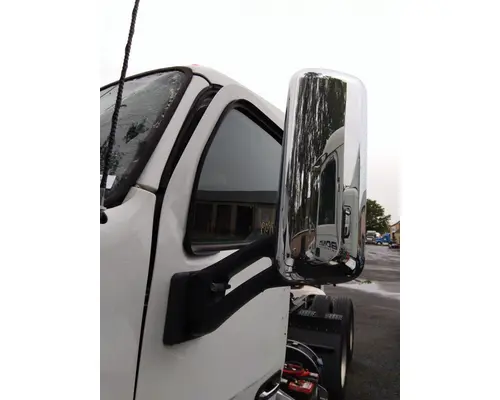 PETERBILT 579 MIRROR ASSEMBLY CABDOOR