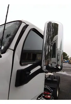 PETERBILT 579 MIRROR ASSEMBLY CAB/DOOR